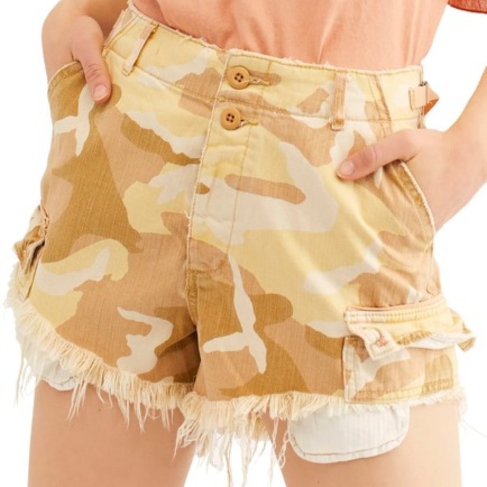 Free People Tan Camo Women Shorts